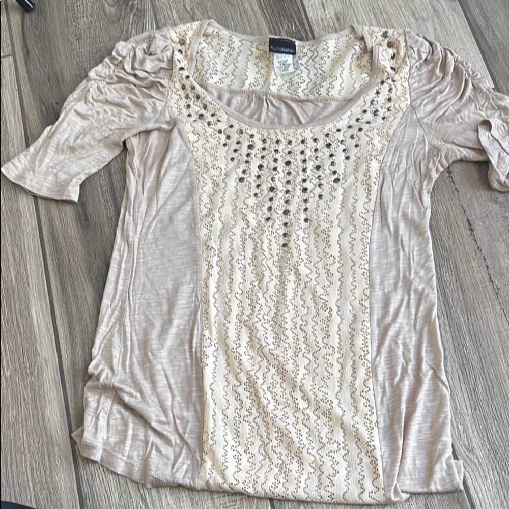 Daytrip White Blouse with Puff Sleeves and Embellished Neckline